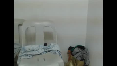 Snapshot of yummy_chesca chatting on September 11, 2:56 am yummy chesca online show from September 11, 2:56 am