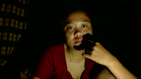 z0elyn online show from July 6, 9:39 pm