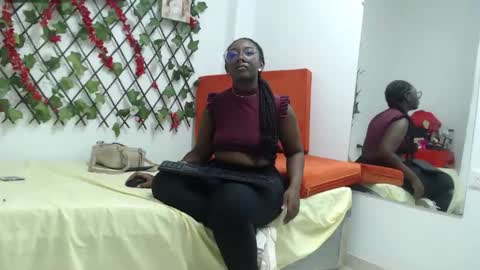 zahhy online show from November 8, 9:20 pm