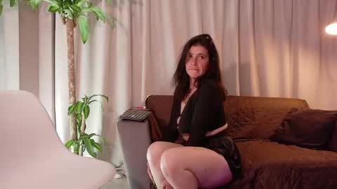 zahramilf online show from October 25, 5:26 am