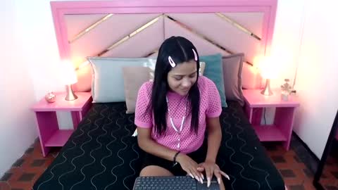 Zaira Angel online show from February 28, 7:56 pm