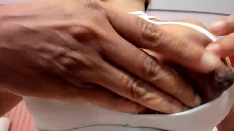 zara lopez online show from February 21, 7:47 pm