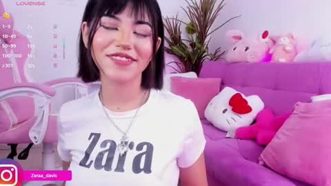 Zara online show from March 4, 8:15 pm