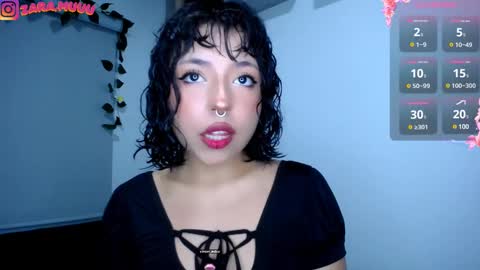 Snapshot of zaramuley chatting on March 6, 12:32 am Zara muley online show from March 6, 12:32 am