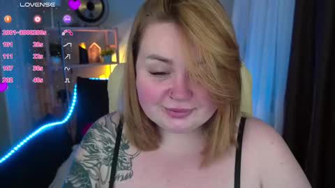 Snapshot of zarareign_ chatting on March 5, 9:28 pm Lola online show from March 5, 9:28 pm