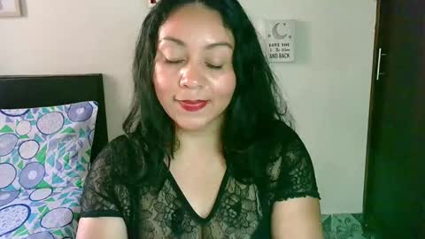 Snapshot of zaray_45bella chatting on September 9, 9:58 pm zaray online show from September 9, 9:58 pm