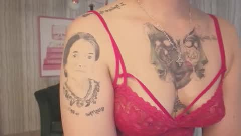 Isabella online show from March 6, 1:39 pm