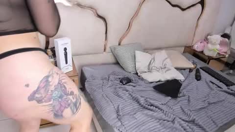 Zayra online show from April 18, 7:58 pm