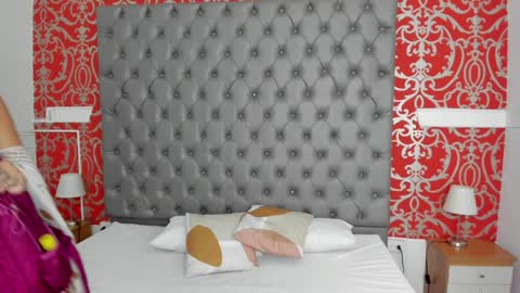 Karolyne online show from February 1, 11:10 am