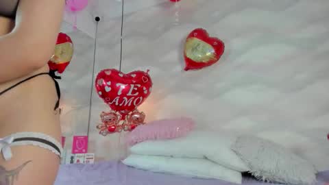 ZEPHYRA ANGELS online show from February 15, 5:10 am