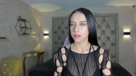 Snapshot of zephyra_angels1 chatting on January 31, 6:47 pm ZEPHYRA ANGELS online show from January 31, 6:47 pm