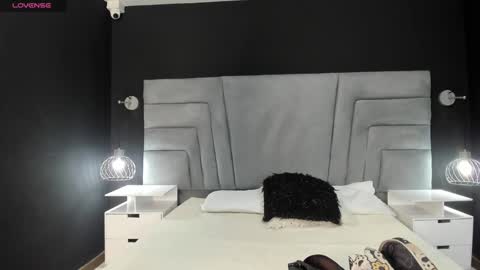 Snapshot of zephyra_angels1 chatting on January 29, 1:07 pm ZEPHYRA ANGELS online show from January 29, 1:07 pm