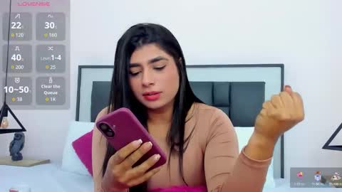 Snapshot of ziamiller chatting on September 30, 12:00 pm zia online show from September 30, 12:00 pm