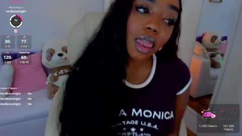 Snapshot of zobe_love chatting on March 5, 4:46 pm Zobe Love online show from March 5, 4:46 pm