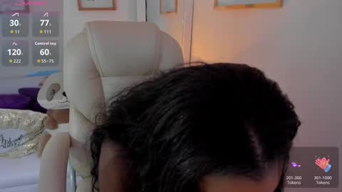Snapshot of zobe_love chatting on September 11, 6:19 pm Zobe Love online show from September 11, 6:19 pm