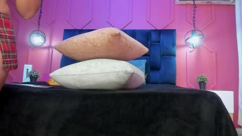 zoe_blosson online show from June 23, 7:23 pm