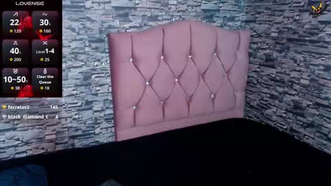 Snapshot of zoe_bronw chatting on October 11, 2:42 pm Zoe Bronw online show from October 11, 2:42 pm