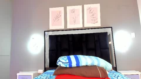 zoe_curvyy online show from July 2, 12:11 pm