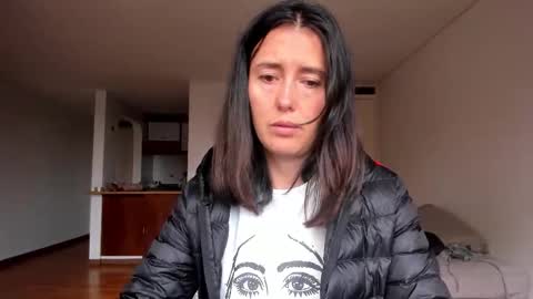 ZOE online show from October 17, 8:34 pm