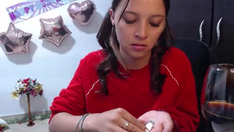 ZOE online show from December 23, 4:49 am