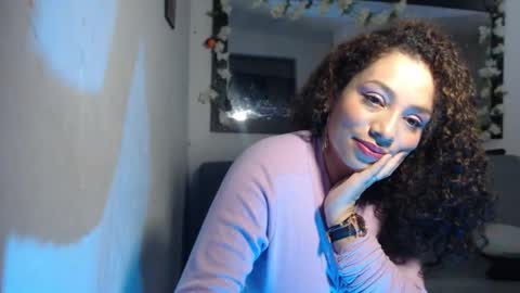 zoe tai online show from October 17, 10:29 am