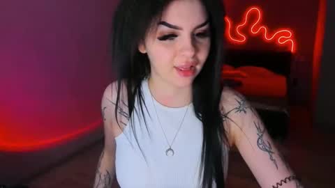 zoedrift online show from February 20, 4:30 pm