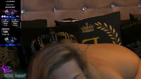 ZoeMesmerize online show from December 2, 3:14 pm