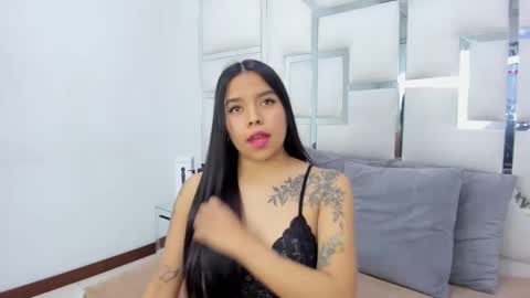 ZoeSwam online show from March 11, 11:23 am