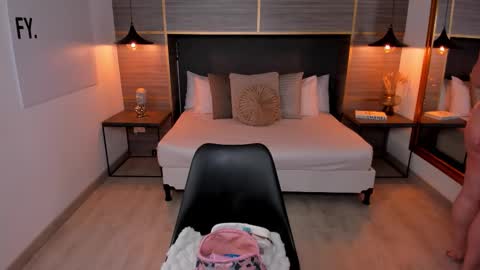 ZOE online show from February 5, 11:35 am