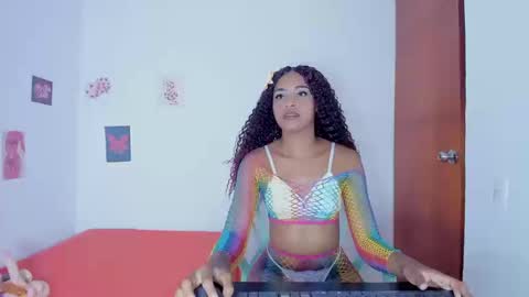 Zoe online show from September 11, 9:04 pm