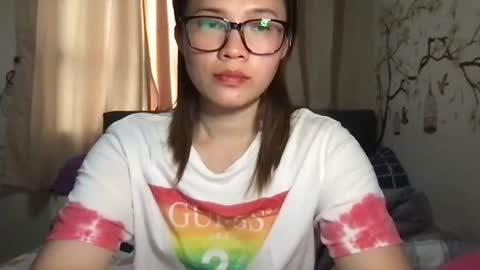 Snapshot of zoey_foryou chatting on December 22, 2:17 am zoey_foryou online show from December 22, 2:17 am