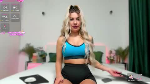 Zoey online show from December 2, 3:58 pm