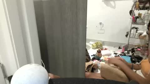 Snapshot of zoravoyce chatting on September 10, 1:05 am Treasure Golden online show from September 10, 1:05 am