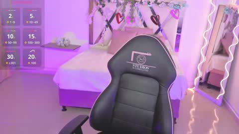 ZURY   online show from October 18, 11:57 am