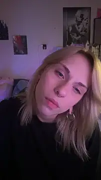 Mannarie Madsinn online show from November 15, 7:15 pm