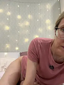 angelmommu online show from April 1, 1:41 pm