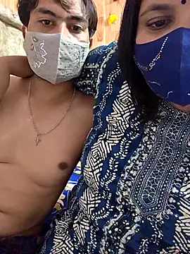 MOM-SUN-COUPLE online show from September 11, 5:13 pm