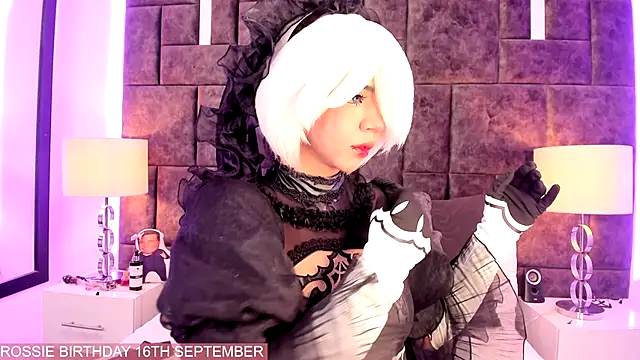 Snapshot of Petit-Rosse chatting on September 8, 3:00 pm Petit-Rosse online show from September 8, 3:00 pm