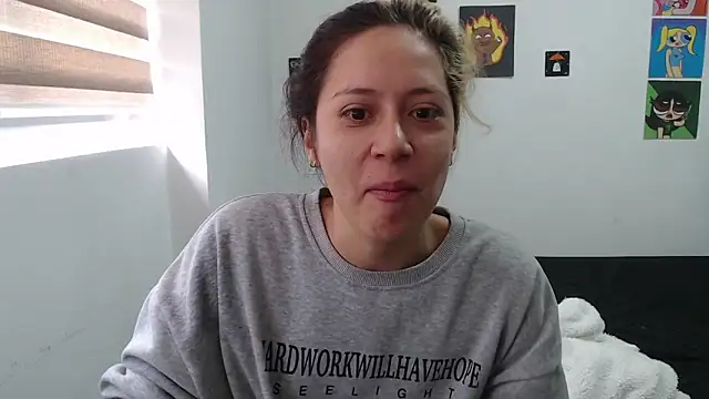 MommyMiaWs online show from October 12, 1:57 pm