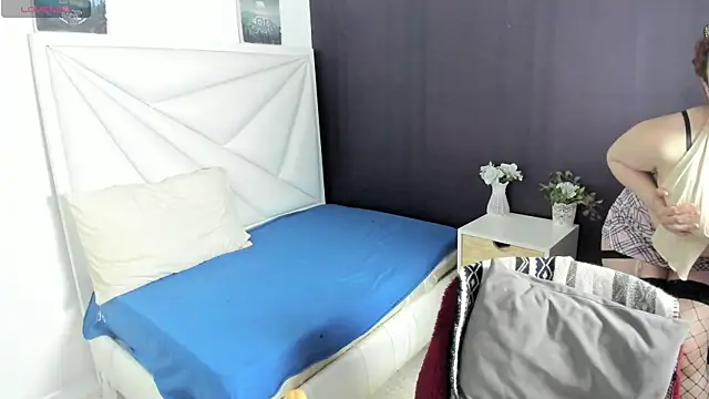 Snapshot of samanthaanderson_ chatting on September 30, 9:30 pm samanthaanderson  online show from September 30, 9:30 pm