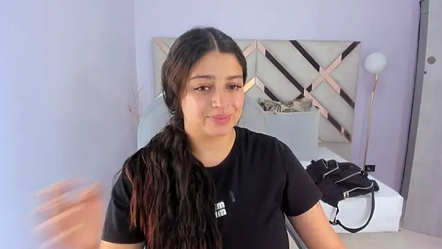 kylie reyes online show from June 30, 8:08 pm