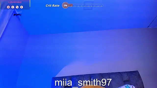 Snapshot of miia-smith97 chatting on October 17, 10:24 pm miia-smith97 online show from October 17, 10:24 pm