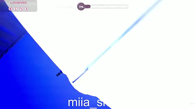 Snapshot of miia-smith97 chatting on October 1, 10:15 pm miia-smith97 online show from October 1, 10:15 pm