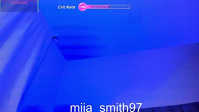 Snapshot of miia-smith97 chatting on September 11, 10:21 pm miia-smith97 online show from September 11, 10:21 pm