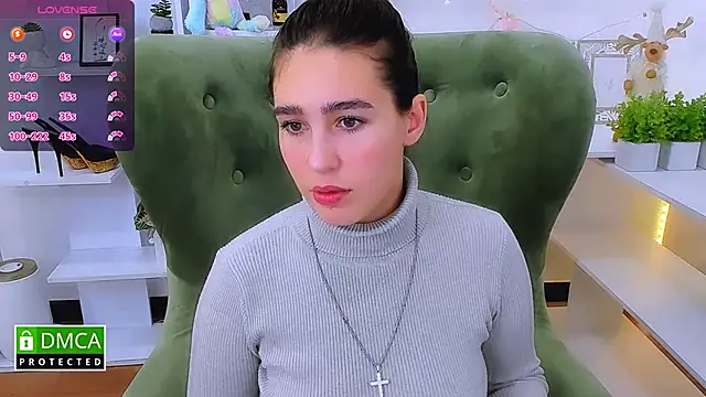 Snapshot of _Eliizabeth_ chatting on October 5, 9:31 pm Eliizabeth online show from October 5, 9:31 pm