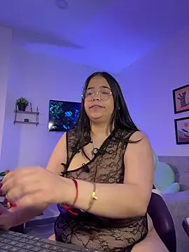 tati reyess online show from January 15, 12:22 pm