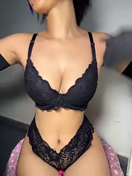 ValiantWhiskey online show from March 19, 3:33 am