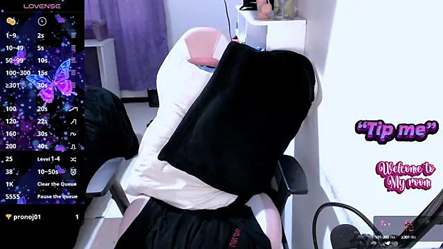 siddhixxx 592 online show from September 24, 10:31 pm