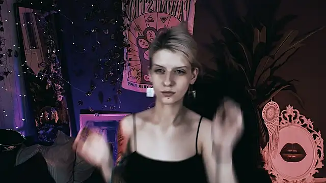 Noah ElmerX online show from December 2, 5:15 pm