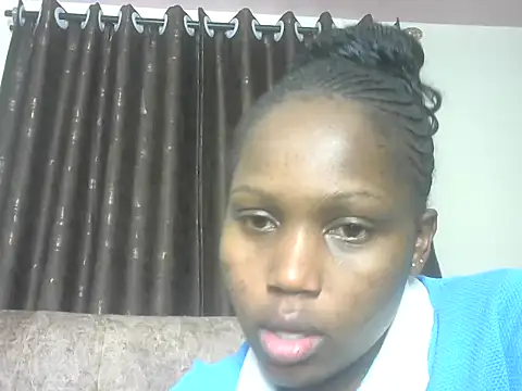 Snapshot of AurelAda chatting on September 25, 10:29 pm AurelAda online show from September 25, 10:29 pm